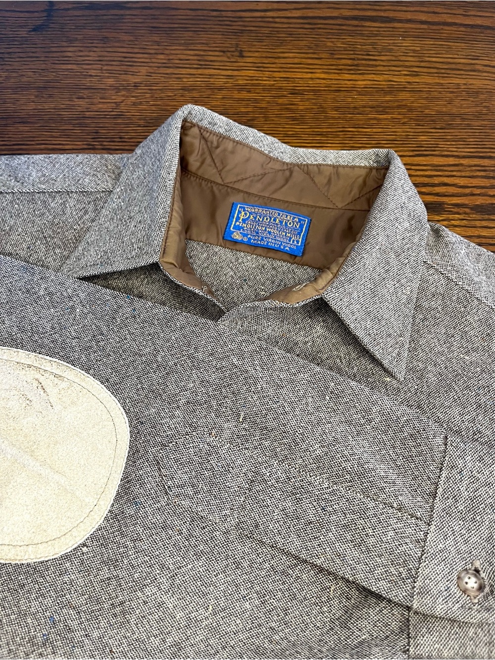 Vintage Pendleton Pure Virgin Wool Trail Shirt Elbow Patch Brown Tweed Sz L USA